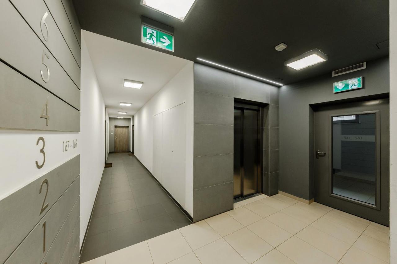 Studio Wola Apartament Kasprzaka - Wifi + Smart Tv وارسو المظهر الخارجي الصورة
