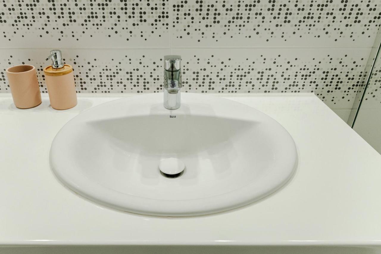 Studio Wola Apartament Kasprzaka - Wifi + Smart Tv وارسو المظهر الخارجي الصورة